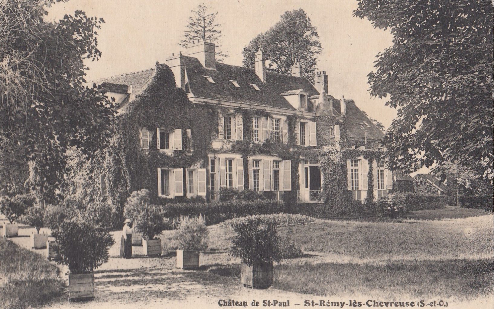 Ancien Château le Domaine de Saint-Paul avant