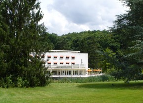 Hôtel La Rotonde Domaine Saint-Paul vue sur le parc