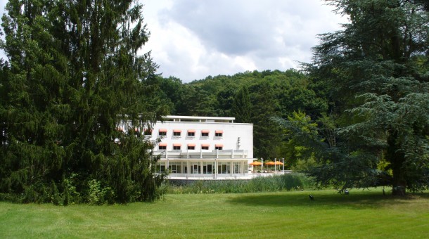 Hôtel La Rotonde Domaine Saint-Paul vue sur le parc