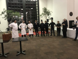 Equipe de restauration du SEPT restaurant d'entreprises du Domaine Saint-Paul